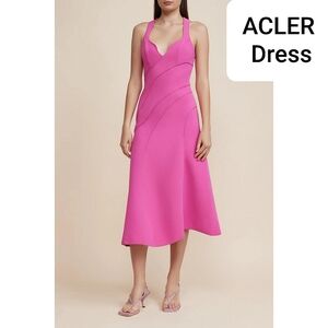 ACLER - NEWGATE  MIDI  STRUCTURED DRESS IN MAGENTA